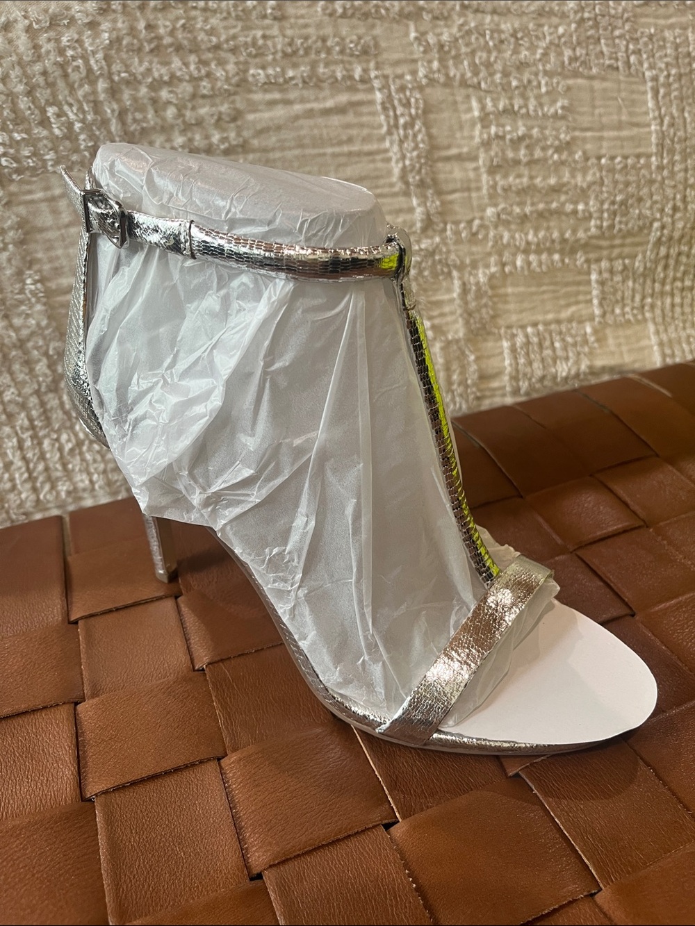 Gianni Binni, Silver Metallic T-Strap Women's High Heel Sandal